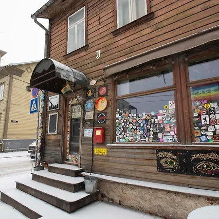 Karlovaidyll 2 - Cozy In A Quiet Area With Free Parking Tartu