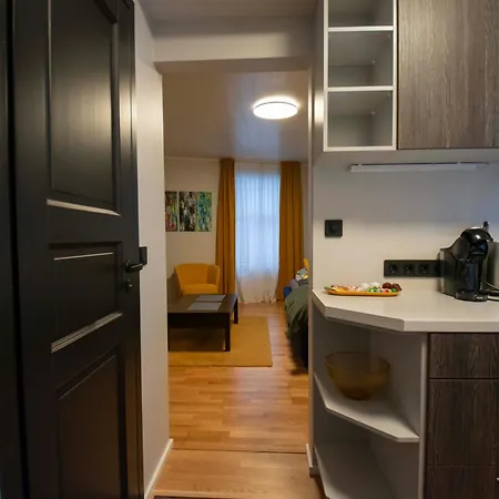 Karlovaidyll 2 - Cozy In A Quiet Area With Free Parking Тарту