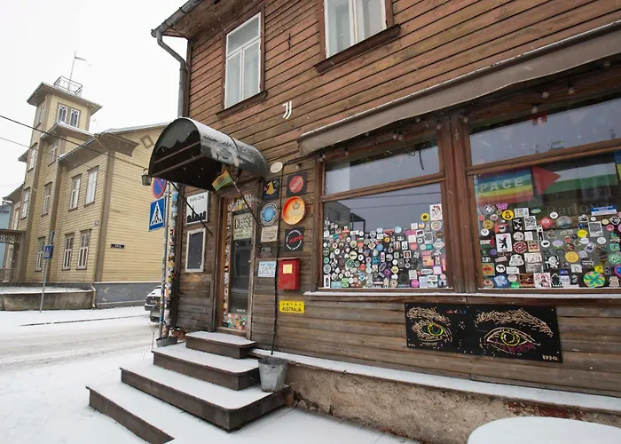 Karlovaidyll 2 - Cozy In A Quiet Area With Free Parking Tartu