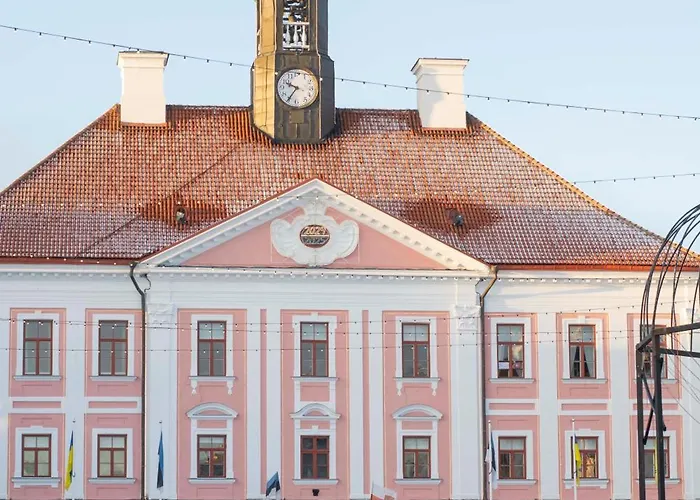 Karlovaidyll 2 - Cozy In A Quiet Area With Free Parking Tartu